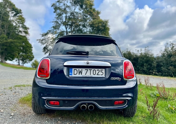 MINI Cooper S cena 83000 przebieg: 56000, rok produkcji 2017 z Wrocław małe 466